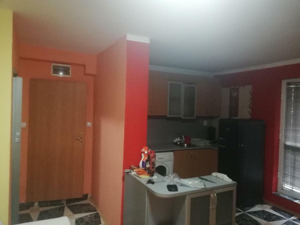 Лукс Апартамент Stara Zagora Esterno foto